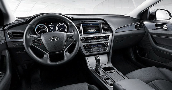 Hyundai Sonata 2016 bị triệu hồi do lỗi túi khí